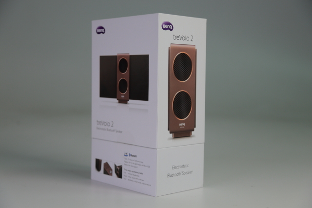 BenQ treVolo 2的包裝延續舊版包裝,包裝箱正面圖樣是喇叭的正面,背面則是喇叭背面,頗有巧思。